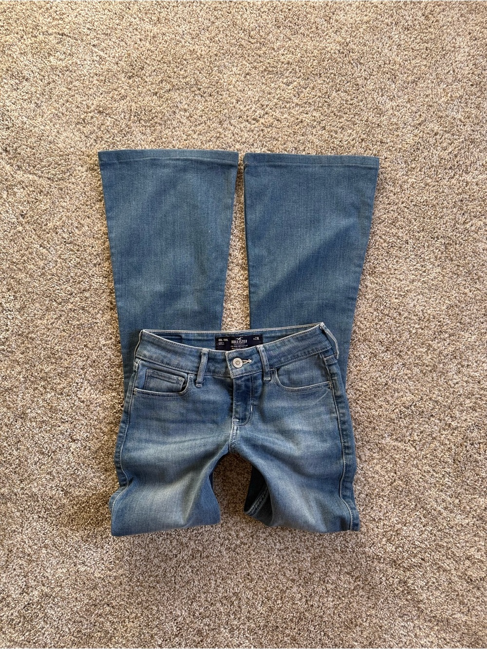 Vintage Hollister Y2K 2000s Lowrise Flare Jeans Size 23 or 00/000